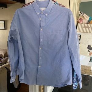 Large standard fir light blue casual dress shirt